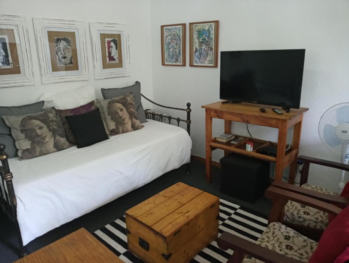 Grace Apartment พริทอเรีย ภายนอก รูปภาพ